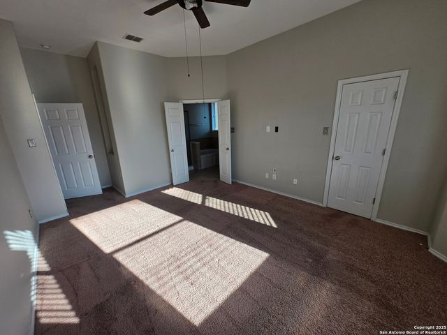 225 Country Vale, Cibolo, TX 78108