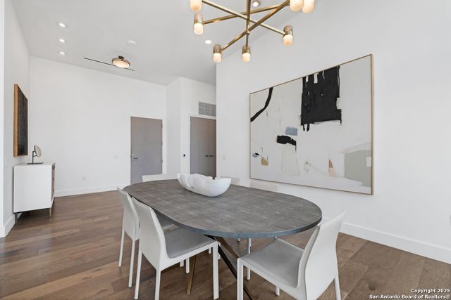 123 Lexington Ave Apt 1806, San Antonio, TX 78205