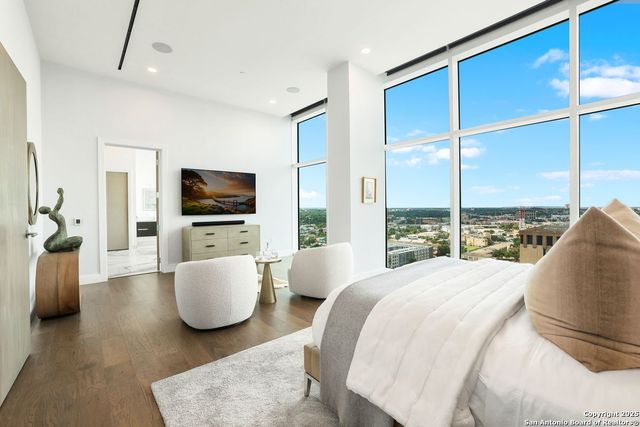 123 Lexington Ave Apt 1806, San Antonio, TX 78205