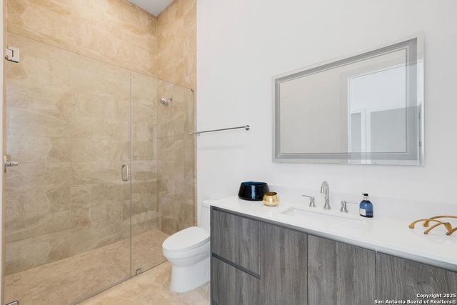 123 Lexington Ave Apt 1806, San Antonio, TX 78205