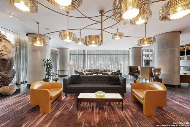 123 Lexington Ave Apt 1806, San Antonio, TX 78205