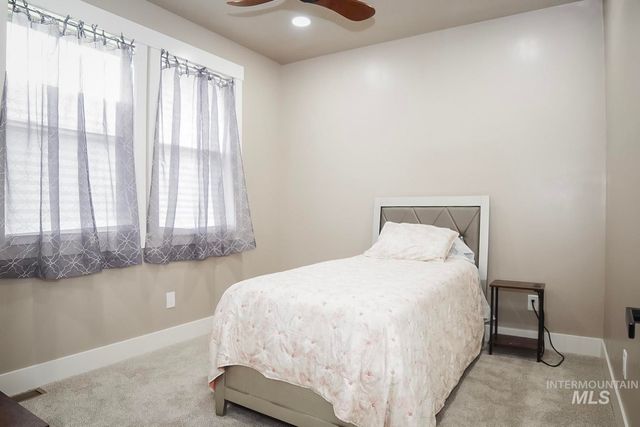 1113 W Blaine Ave, Nampa, ID 83651