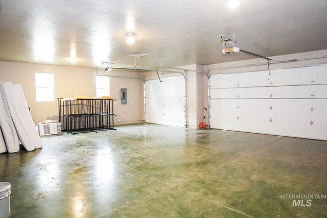 1113 W Blaine Ave, Nampa, ID 83651