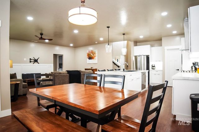 1113 W Blaine Ave, Nampa, ID 83651