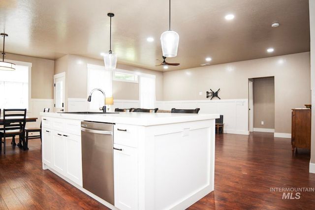 1113 W Blaine Ave, Nampa, ID 83651