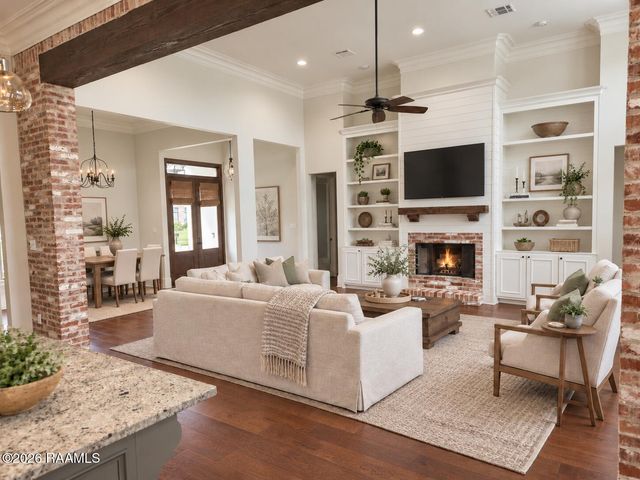 112 Grandview Terrace Drive, Youngsville, LA 70592