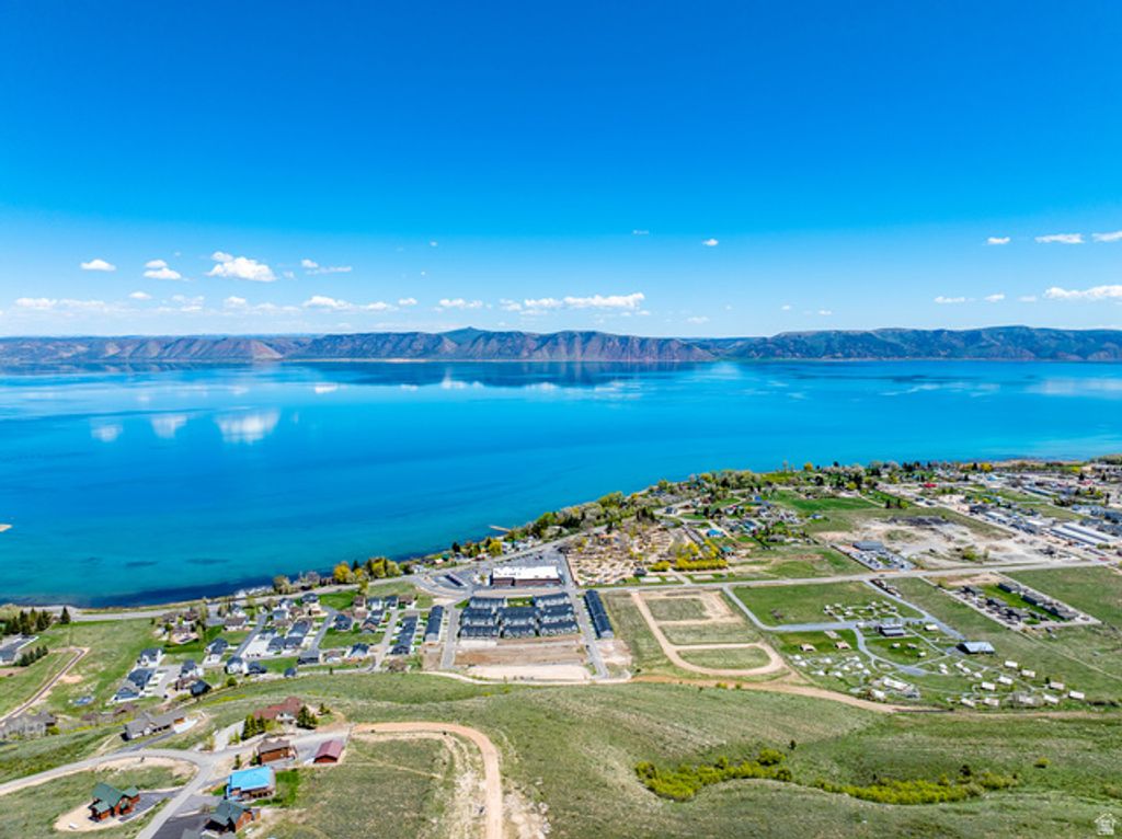 Image 35 of property listing at 443 N LAKEVIEW RIDGE RD # 24, Garden City, UT 84028