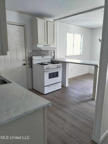 3907 Sierra Drive, Gulfport, MS 39501