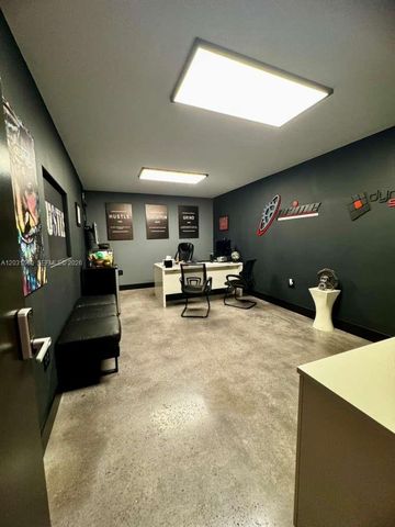 5501 NW 74th Avenue 5501, Miami, FL 33166