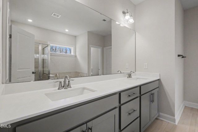 612 Cedar Hollow Way, Raleigh, NC 27610