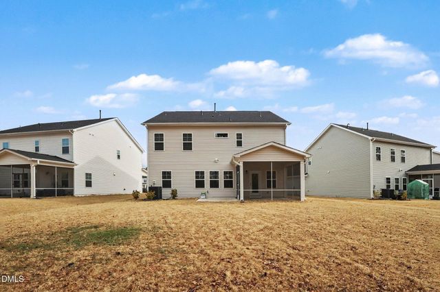 612 Cedar Hollow Way, Raleigh, NC 27610