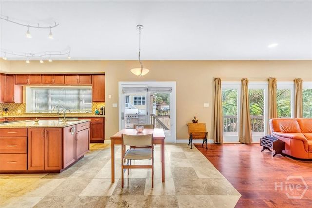 21 Vista Point Drive, Savannah, GA 31406