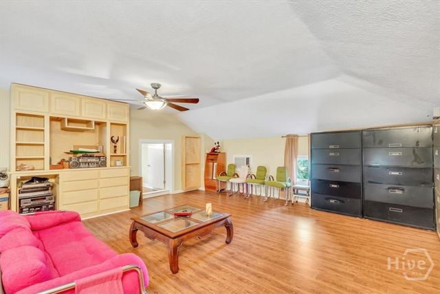 21 Vista Point Drive, Savannah, GA 31406