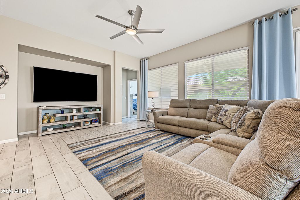 16963 W GRANADA Road, Goodyear, AZ 85395 — photo 4