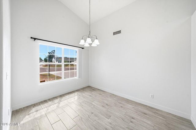 5440 N 80th Lane, Glendale, AZ 85303