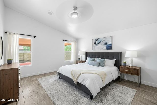 5440 N 80th Lane, Glendale, AZ 85303