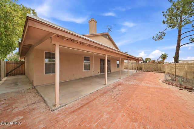 5440 N 80th Lane, Glendale, AZ 85303