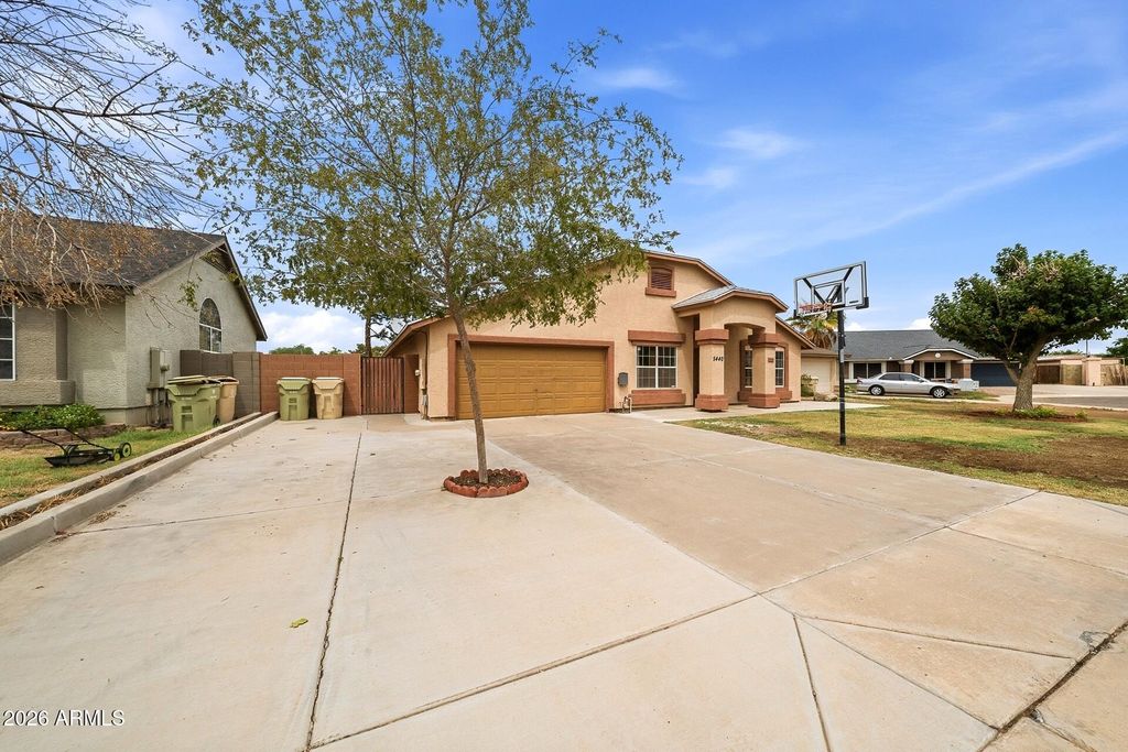5440 N 80th Lane, Glendale, AZ 85303 — photo 2