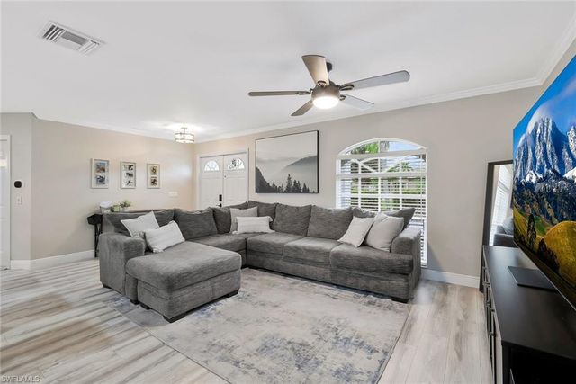 317 18th TER, Cape Coral, FL 33990