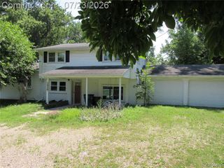 1575 Banmoor Drive, Troy, MI 48084