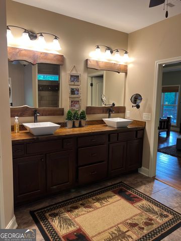 1260 Nelms Road, Carnesville, GA 30521