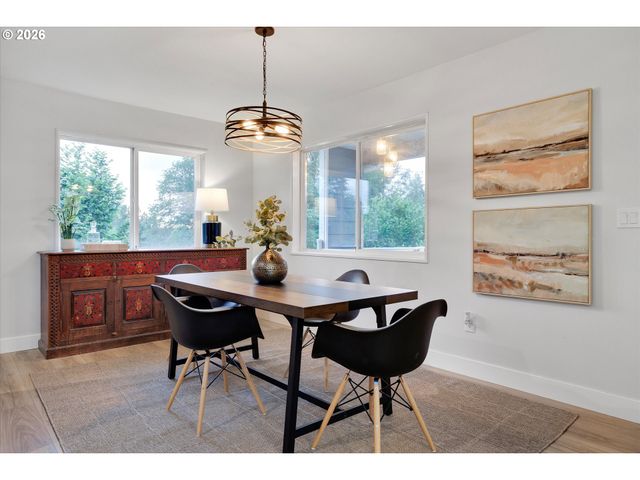 9917 S CARRIAGE Ln, Canby, OR 97013