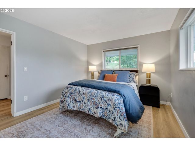 9917 S CARRIAGE Ln, Canby, OR 97013