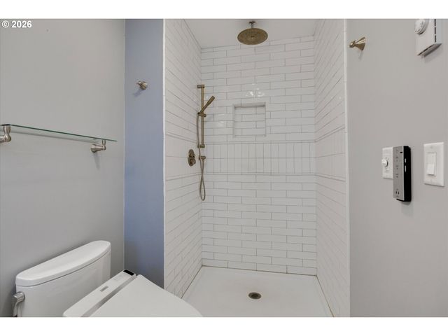 9917 S CARRIAGE Ln, Canby, OR 97013
