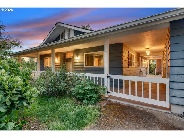 9917 S CARRIAGE Ln, Canby, OR 97013