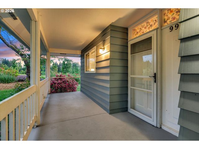 9917 S CARRIAGE Ln, Canby, OR 97013