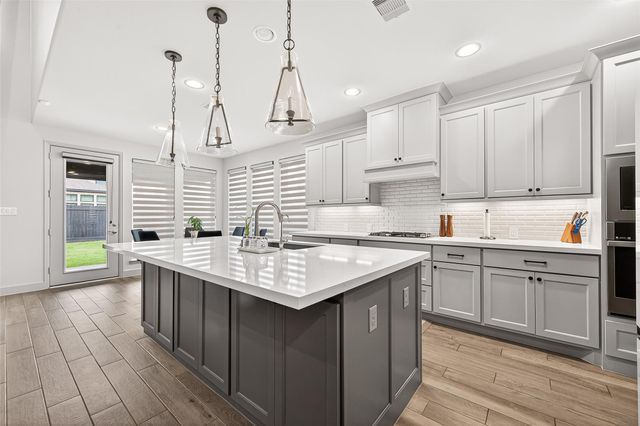 2506 Falling Fig Ln, Richmond, TX 77406