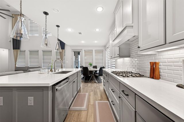 2506 Falling Fig Ln, Richmond, TX 77406