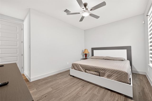 2506 Falling Fig Ln, Richmond, TX 77406