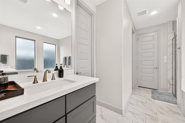 2506 Falling Fig Ln, Richmond, TX 77406