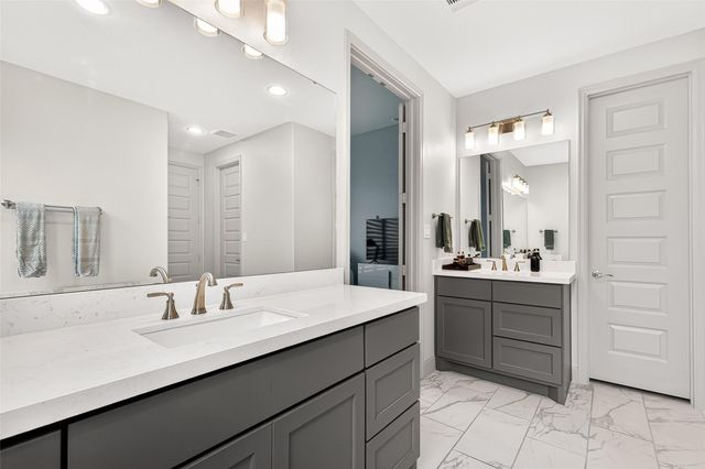 2506 Falling Fig Ln, Richmond, TX 77406