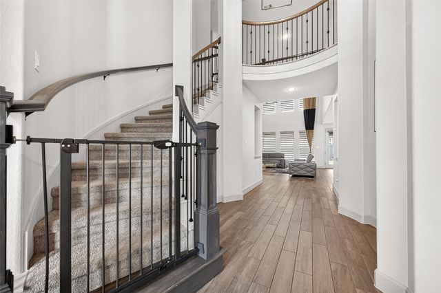 2506 Falling Fig Ln, Richmond, TX 77406