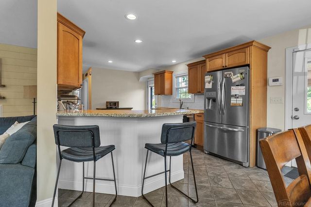 346 NE Bel Air Drive, Grand Rapids, MI 49503