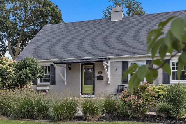 346 NE Bel Air Drive, Grand Rapids, MI 49503
