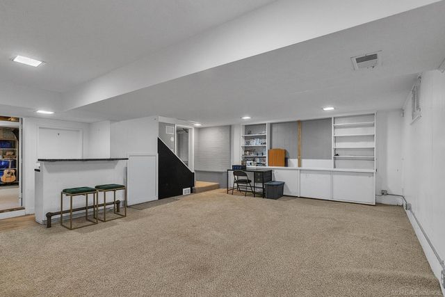 346 NE Bel Air Drive, Grand Rapids, MI 49503