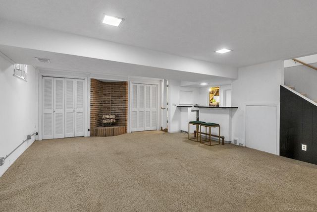 346 NE Bel Air Drive, Grand Rapids, MI 49503