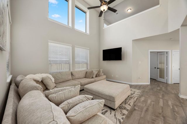 17786 Tree Of Heaven, Conroe, TX 77385