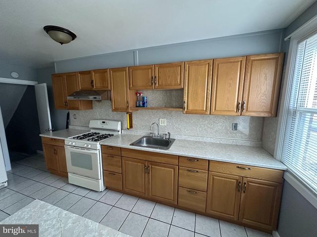 6723 LEONARD ST, Philadelphia, PA 19149