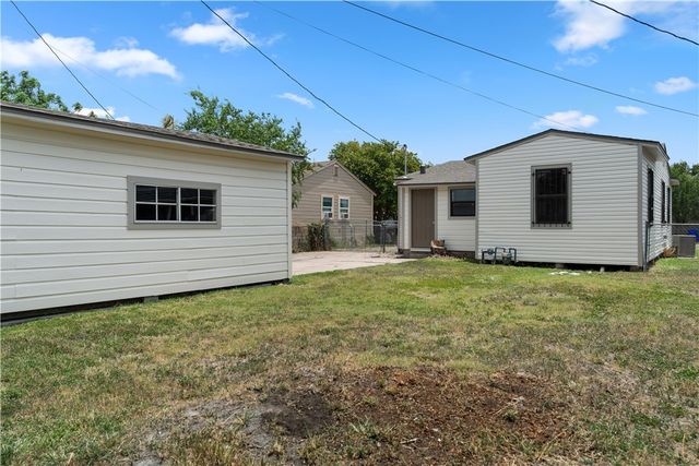 4649 Dodd Dr, Corpus Christi, TX 78415