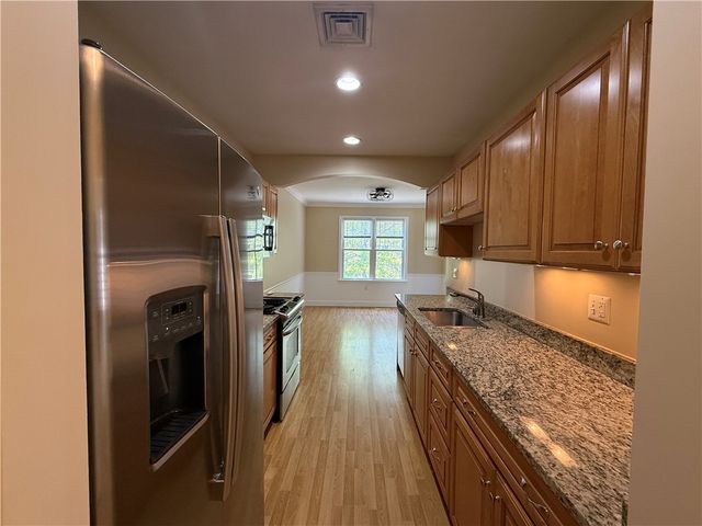 70 Turner Street E-8, Warwick, RI 02886