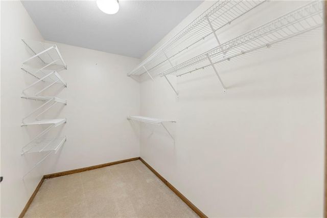 18795 Sunrise Drive, Belton, MO 64012