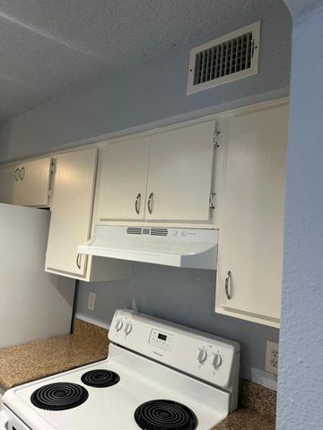 2800 Jeanetta Street 2809, Houston, TX 77063