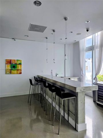 234 NE 3rd St UPH09, Miami, FL 33132