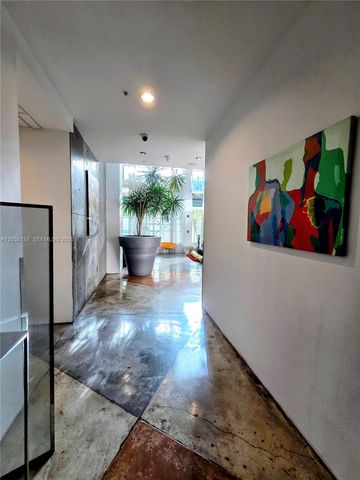 234 NE 3rd St UPH09, Miami, FL 33132