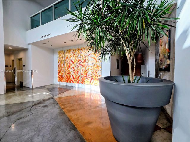 234 NE 3rd St UPH09, Miami, FL 33132