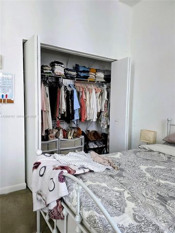 234 NE 3rd St UPH09, Miami, FL 33132